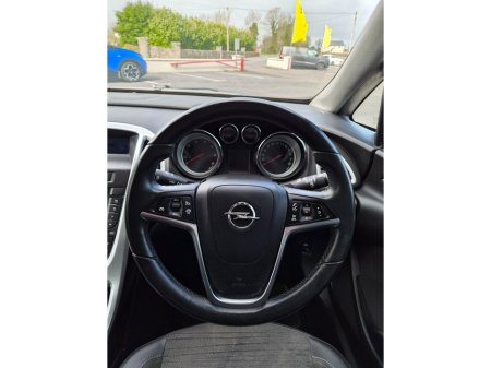 2015 Opel Astra - thumbnail 12