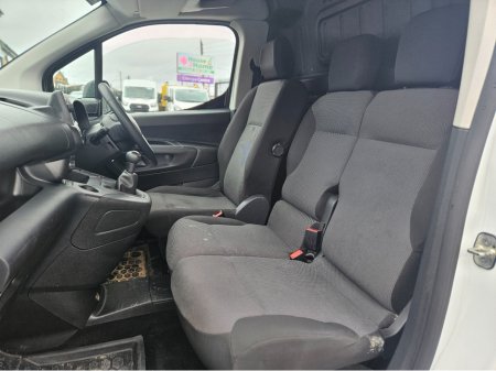 2021 Citroen Berlingo - thumbnail 8