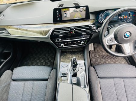 2018 BMW 5 Series - thumbnail 12