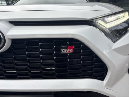 2025 Toyota Rav4 - thumbnail 11