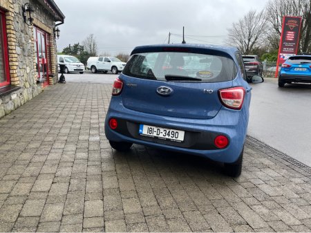 2018 Hyundai i10 AUTOMATIC   DELUXE  1 OWNER thumbnail