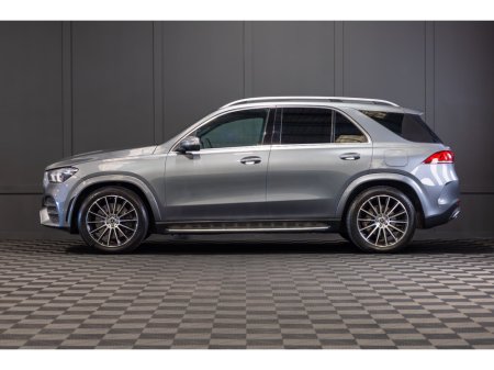2022 Mercedes-Benz GLE Class GLE 350 de 4MATIC AMG Line €61,950 thumbnail
