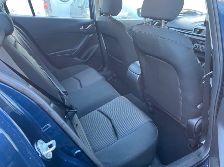 2014 Mazda Mazda3 150PS EXECUTIVE 4DR €5,995 thumbnail