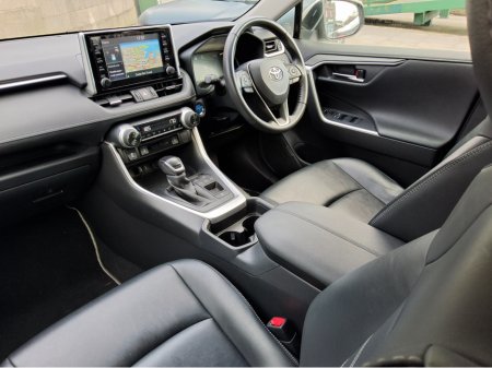 2021 Toyota Rav4 - thumbnail 6