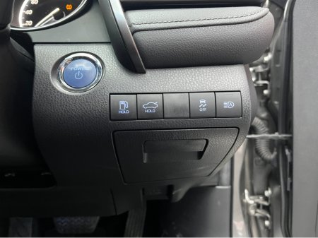 2022 Toyota Camry - thumbnail 11