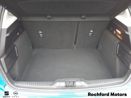 2020 Ford Focus - thumbnail 11