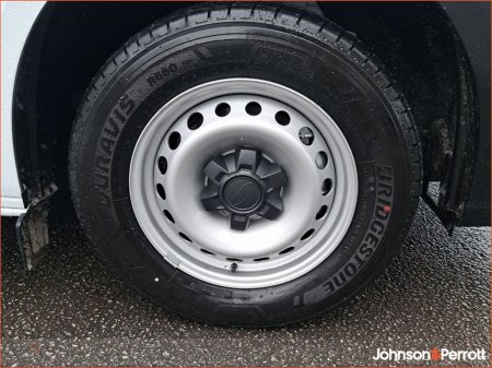 2026 Ford Transit Custom LWB Leader €32,560 thumbnail