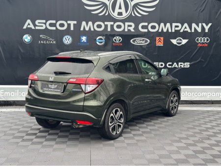 2015 Honda Vezel Hybrid €15,250 thumbnail