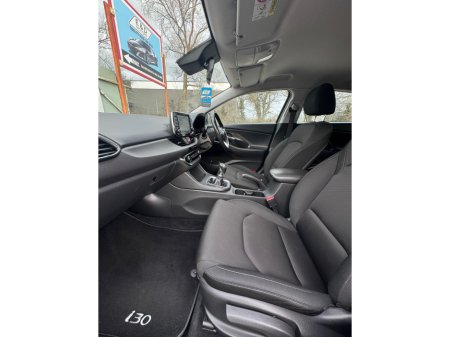2019 Hyundai i30 - thumbnail 17