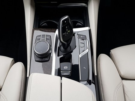 2019 BMW 5 Series - thumbnail 10