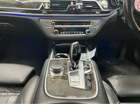 2017 BMW 7 Series €25950! 2017 BMW 740E IPERFORMANCE 2.0 AUTOMATIC / CRUISE CONTROL / 360° PARKING CAMERA / ELECTRIC MEMORY HEATED & MASSAGING SEATS / HEATED REAR SEATS / PANORAMIC SUNROOF / AMBIENT LIGHTS €25,950 thumbnail