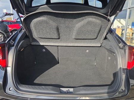 2020 Toyota C-HR - thumbnail 11