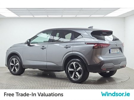 2022 Nissan Qashqai 1.3 SV PREMIUM €27,495