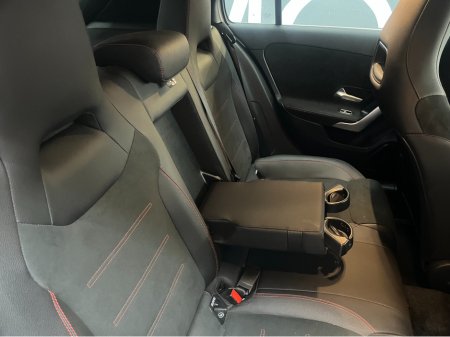 2019 Mercedes-Benz A Class - thumbnail 14