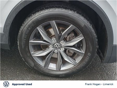 2023 Volkswagen Tiguan Allspace 7 SEATS - 2.0 TDI 122HP LIFE - CAMERA - FOLDING MIRRORS - CALL/TEXT LARRY 086-8366419 €41,900 thumbnail