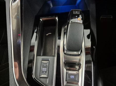 2022 Peugeot 3008 1.6PHEV 4x4, GT PREMIUM 225 BHP, ONLY 47000kms, FULL SERVICE HISTORY, SPOTLESS, GREAT VALUE €27,999 thumbnail