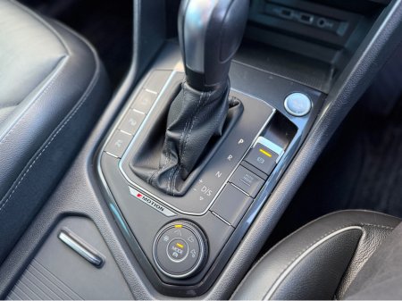 2020 Volkswagen Tiguan **DEPOSIT TAKEN** R-LINE - 2.0L DIESEL - AUTO - 12M WARRANTY - CAR: 1788 thumbnail
