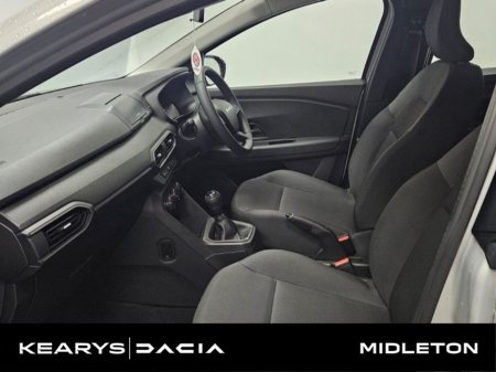 2023 Dacia Jogger TCe 110 Essential €18,490 thumbnail