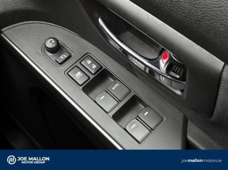 2025 Suzuki SX4 S-Cross - thumbnail 23