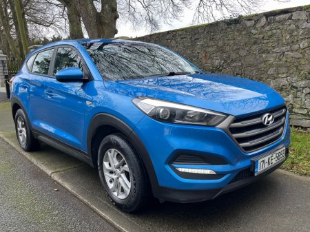 2017 Hyundai Tucson 1.7 S BLD 116PS 5DR €11,950 thumbnail