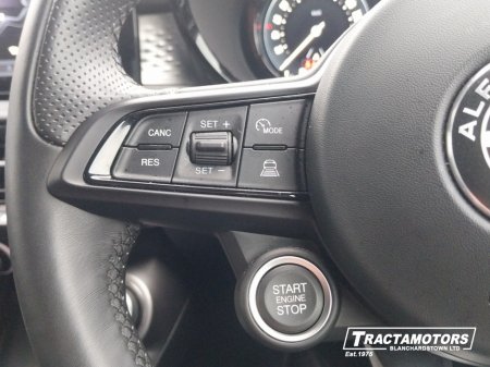 2025 Alfa Romeo Tonale SPECIALE 1.3 280 PHEV Q thumbnail