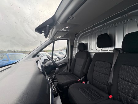 2025 Maxus Deliver 9 PV LH FWD BASE EVIE €27,950 thumbnail