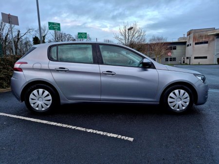 2015 Peugeot 308 1.6 HDI 92 bhp Access €6,999