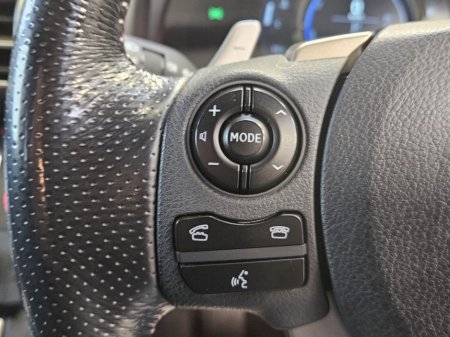 2017 Lexus IS 300 h 300h F-Sport €19,950 thumbnail