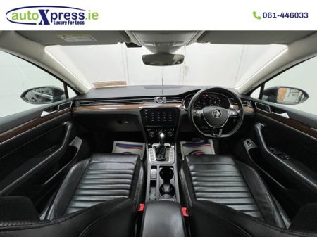 2019 Volkswagen Passat 2.0 TDI HIGH LINE Automatic, Reversing camera €26,995 thumbnail