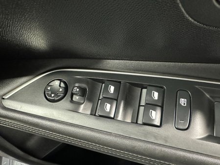 2024 Peugeot 3008 1.5 BlueHDi 130bhp GT €33,800 thumbnail