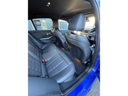 2021 BMW 3 Series - thumbnail 19