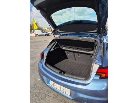 2016 Opel Astra - thumbnail 5