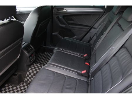 2018 Volkswagen Tiguan - thumbnail 26