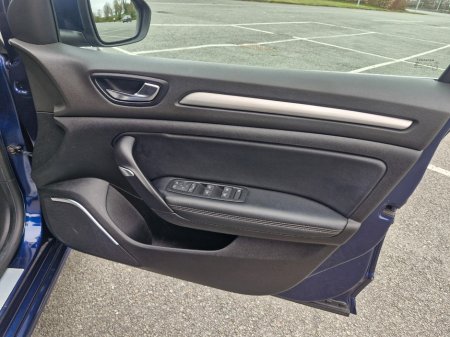 2017 Renault Megane - thumbnail 26