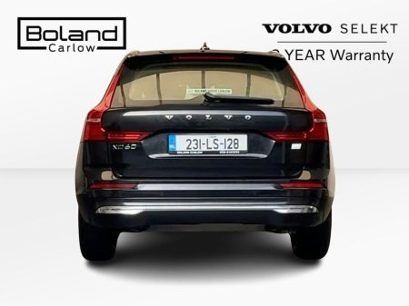 2023 Volvo XC60 - thumbnail 12
