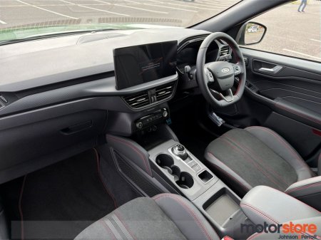 2026 Ford Kuga - thumbnail 3