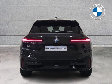 2025 BMW iX - thumbnail 15