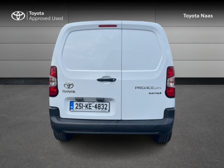2025 Toyota Proace City CITY EV GX SWB €25,112