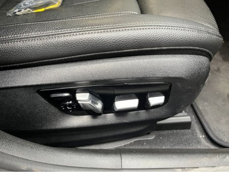 2018 BMW 5 Series - thumbnail 13