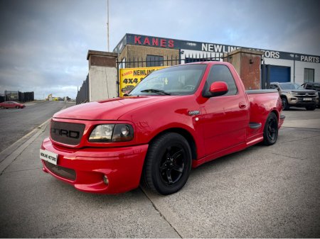 2000 Ford F150 SVT LIGHTNING AUTO thumbnail