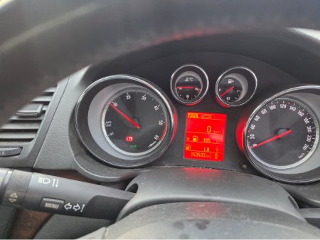 2012 Opel Insignia SE 2.0 CDTI 160PS SS 4 4DR €2,750 thumbnail