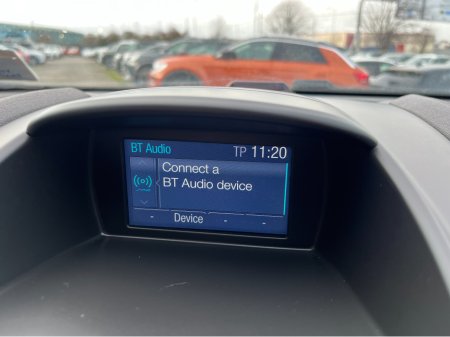 2016 Ford Fiesta - thumbnail 19