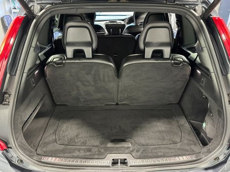 2019 Volvo XC90 R-Design PP AWD 2.0 D5 €43,400 thumbnail