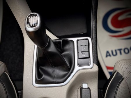 2022 Kia Sportage - thumbnail 17