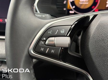 2025 Skoda Octavia - thumbnail 20