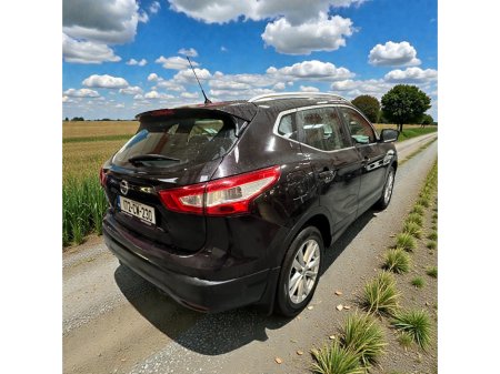 2017 Nissan Qashqai 1.2 PET SV €8,887 thumbnail