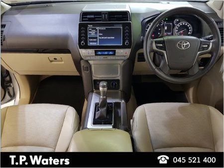 2022 Toyota Landcruiser 5 SEAT COMMERCIAL - AUTOMATIC - PROVIDED WITH A VAT INVOICE €55,244