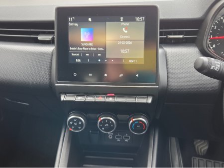 2023 Renault Clio - thumbnail 20