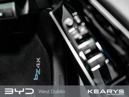 2023 Toyota bZ4X bZ4X Sport thumbnail