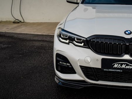 2019 BMW 3 Series 320D M SPORT €28,950 thumbnail